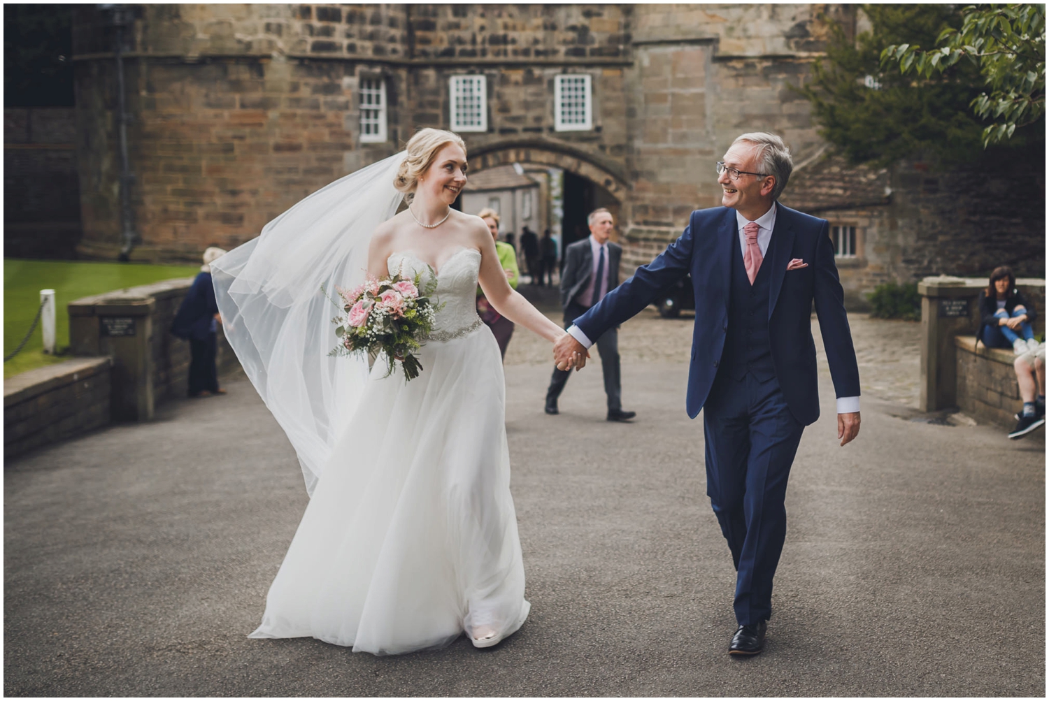 skipton castle wedding photographer