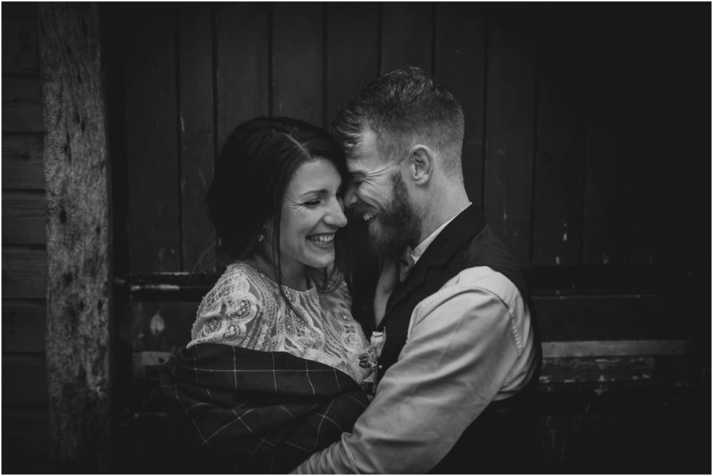 Cotswolds tipi wedding